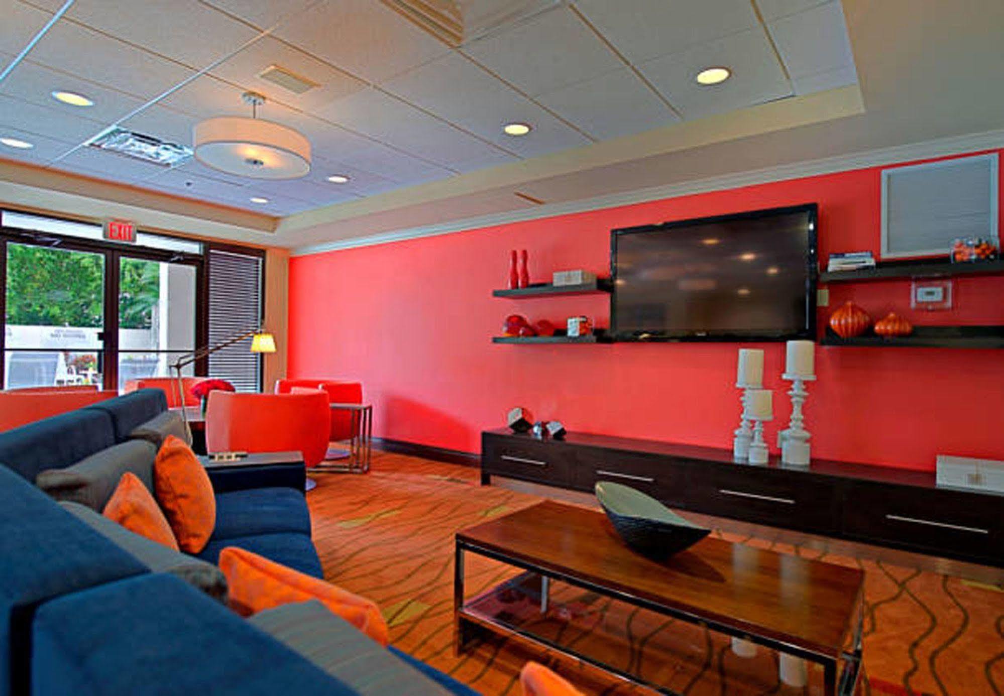Courtyard By Marriott - Naples Hotel Room photo